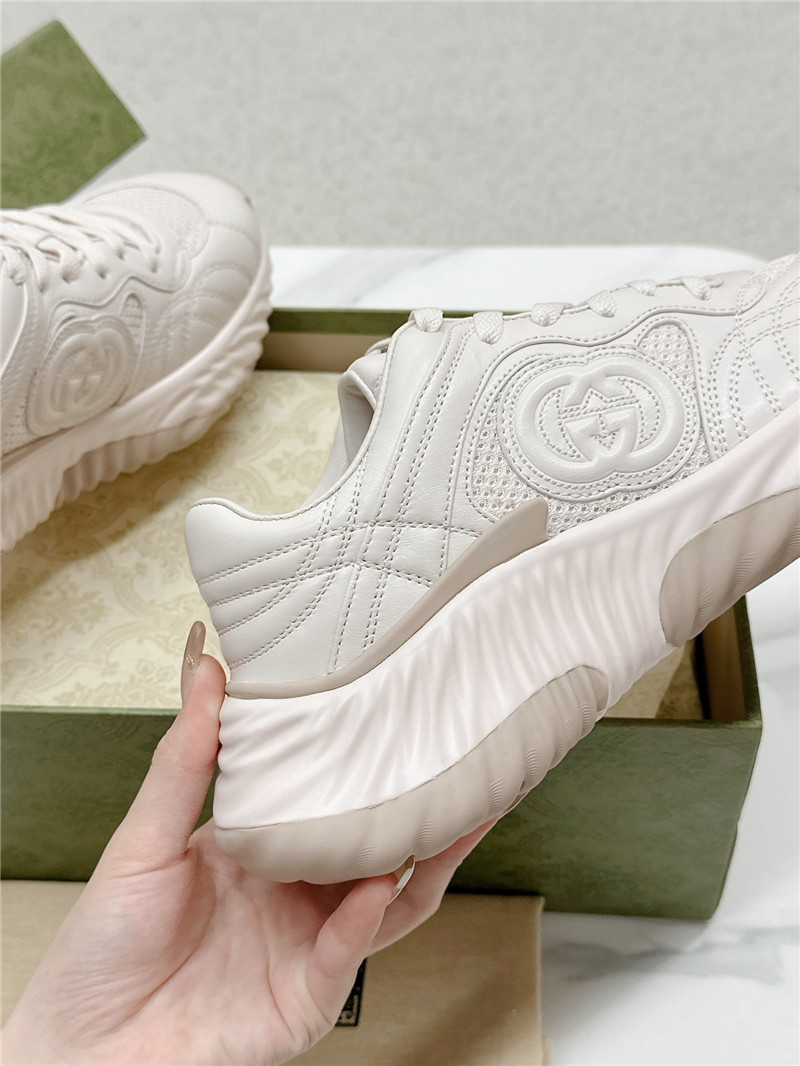 Gvc*1 platform sneakers women beige