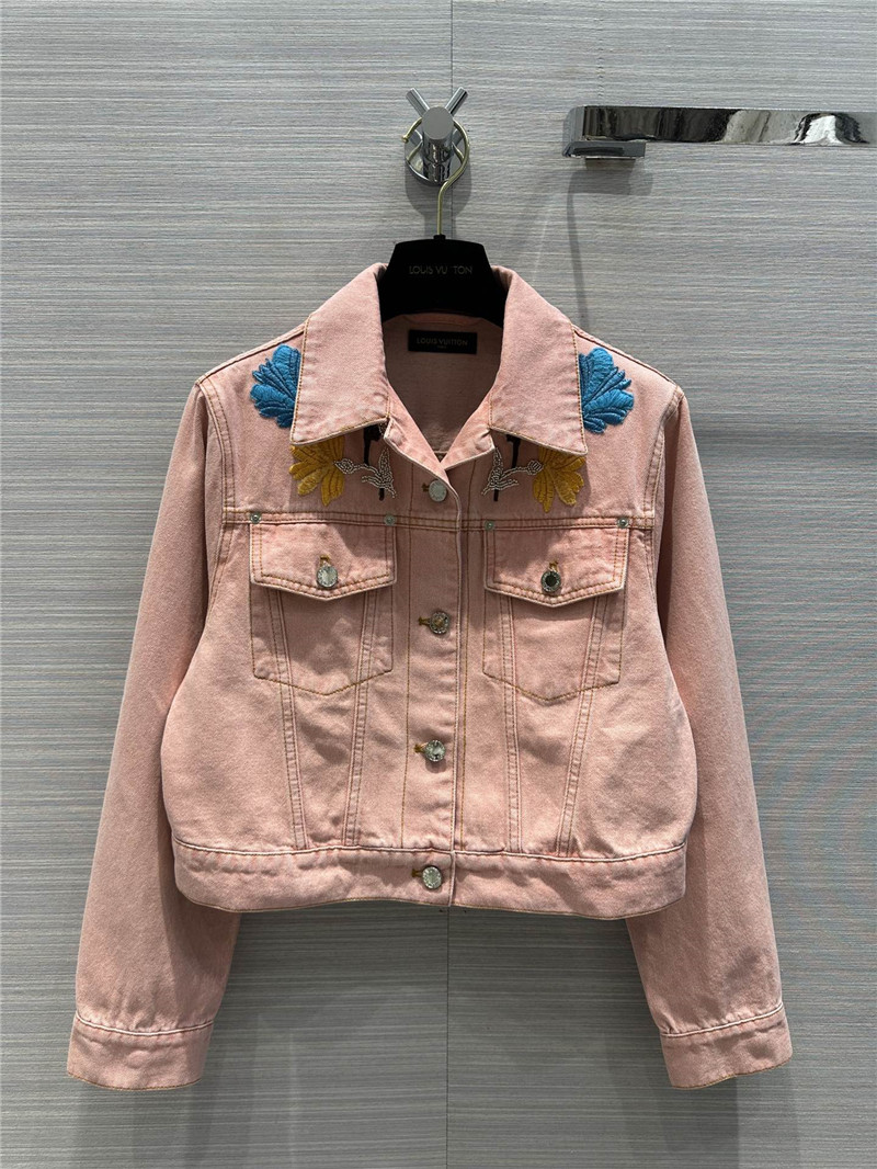 l0vis Vvtt0n embroidered accent light pink denim jacket