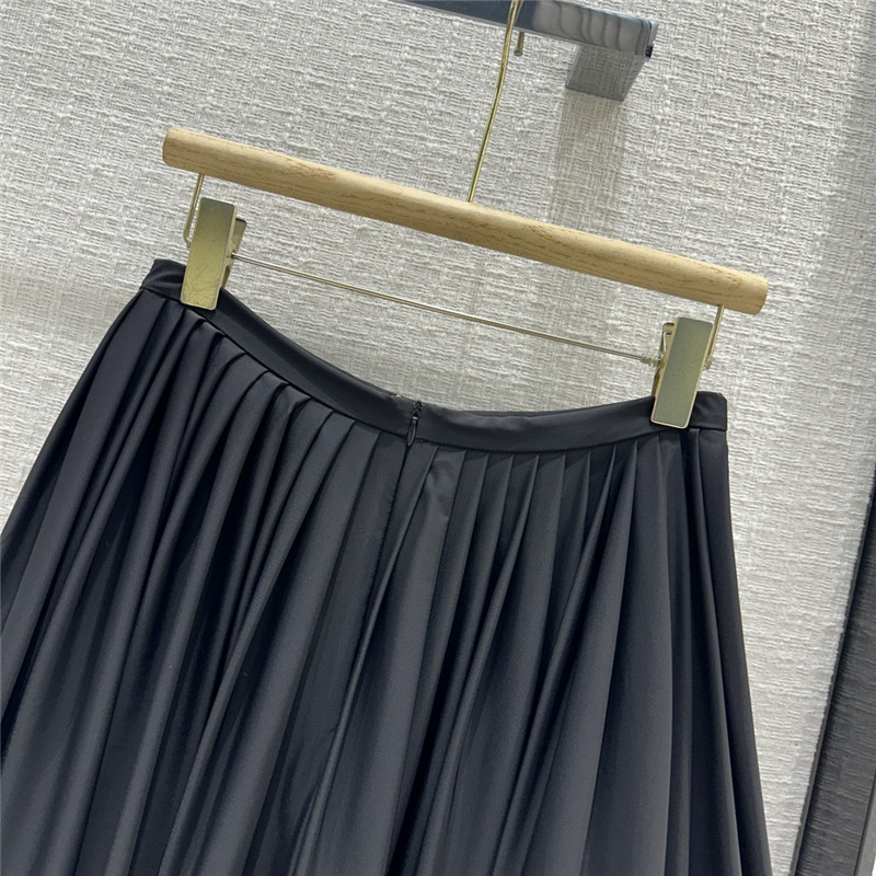 Pra*a low waisted pleated skirt cheap replica designer clothes