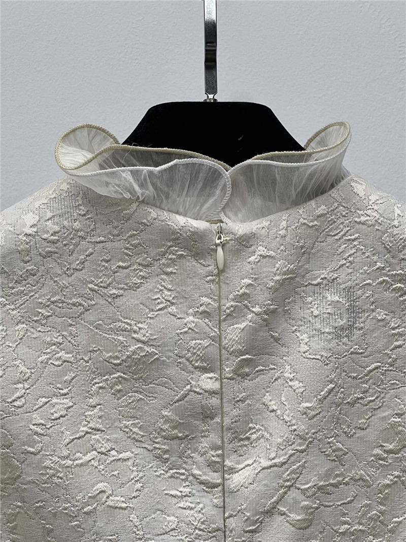 l0vis Vvtt0n lv ruffled jacquard dress replica clothing