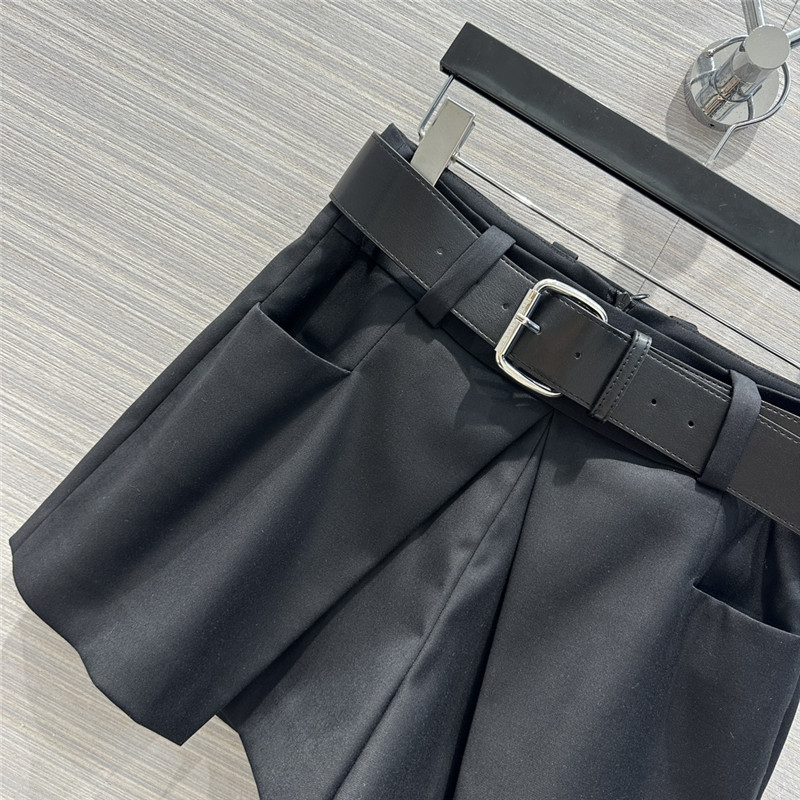A1exa*der wang hakama design suit shorts replica clothing