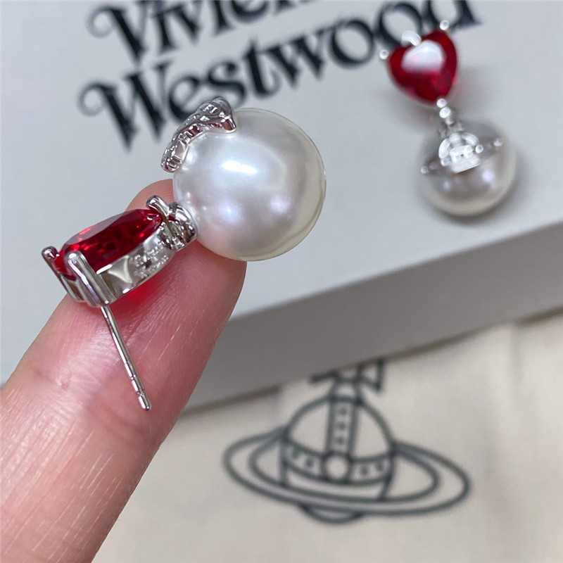 u1u1enne westwood heart d1am0nd saturn pearl stud earrings
