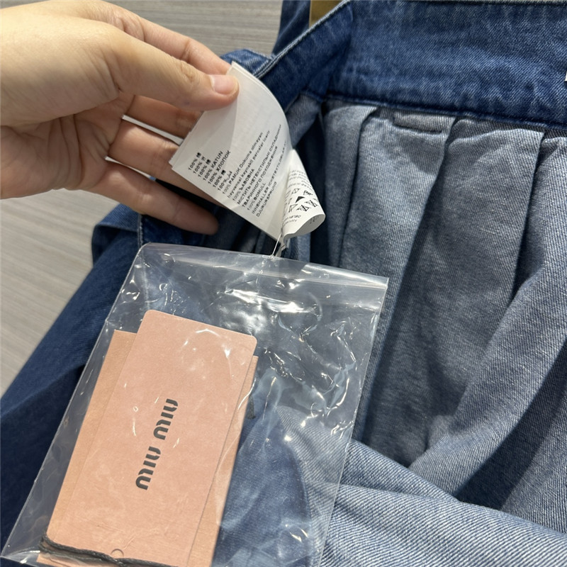 M1um1u soft denim low waist pleated short skirt replica clothes