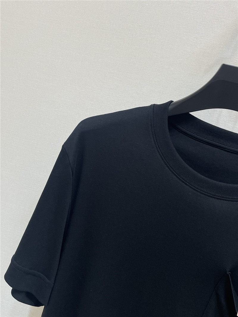 Va1e*ntin0 v pocket t-shirt replica d&g clothing