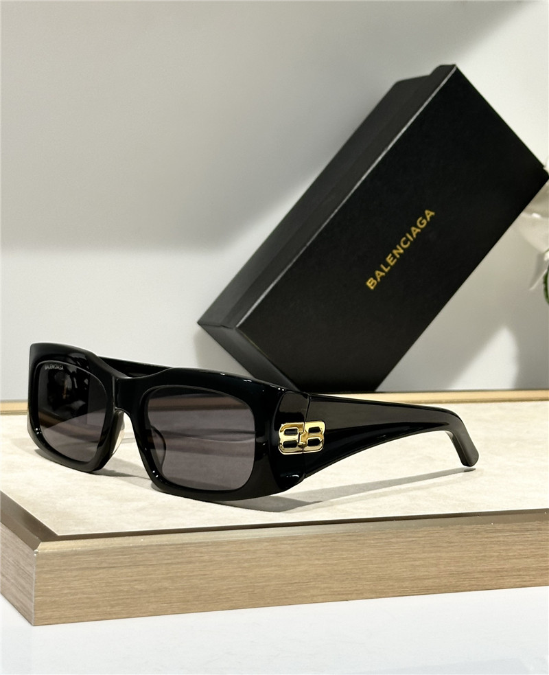 Ba1en*iaga sunglasses