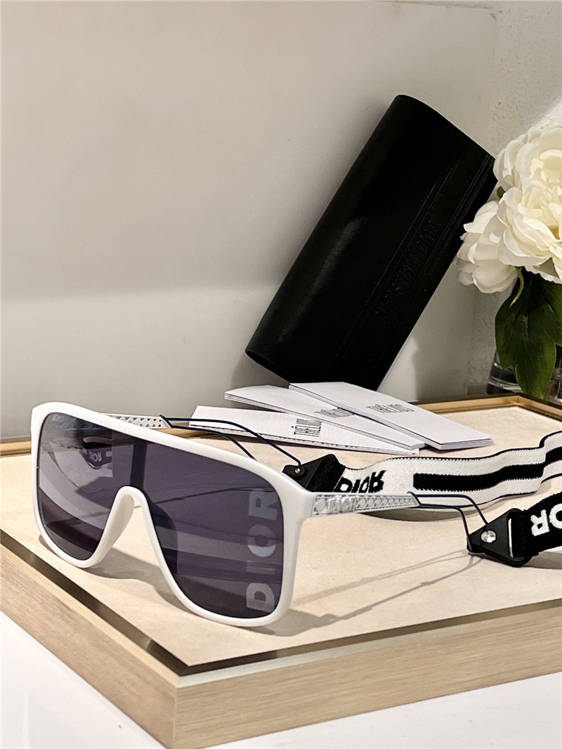 D10r stylish luxury goggles