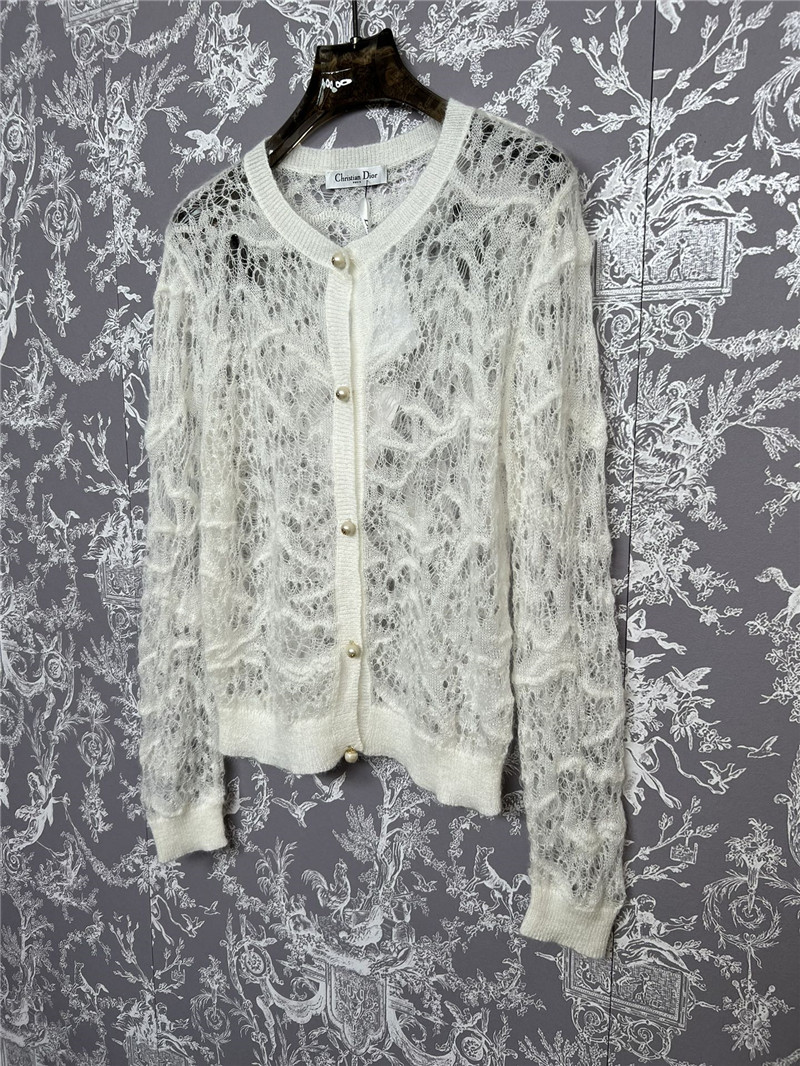 D10r lace crochet cardigan in off-white