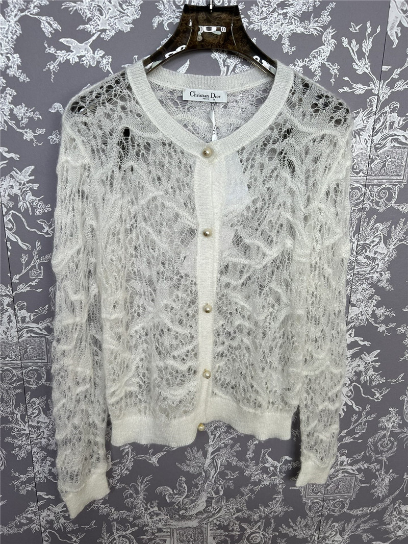 D10r lace crochet cardigan in off-white