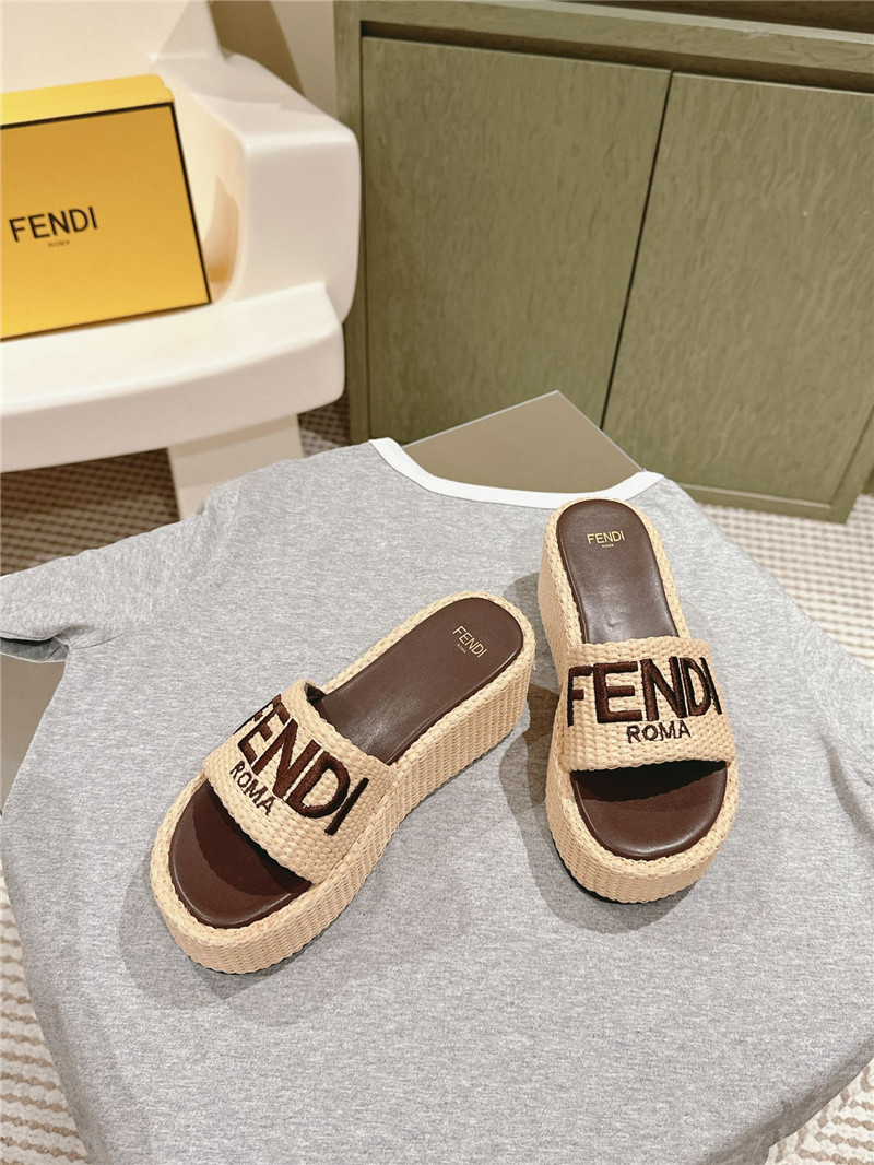 F**di sunshine platform slides
