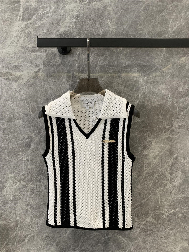 Ch**el v-neck hollow knit vest replica clothes