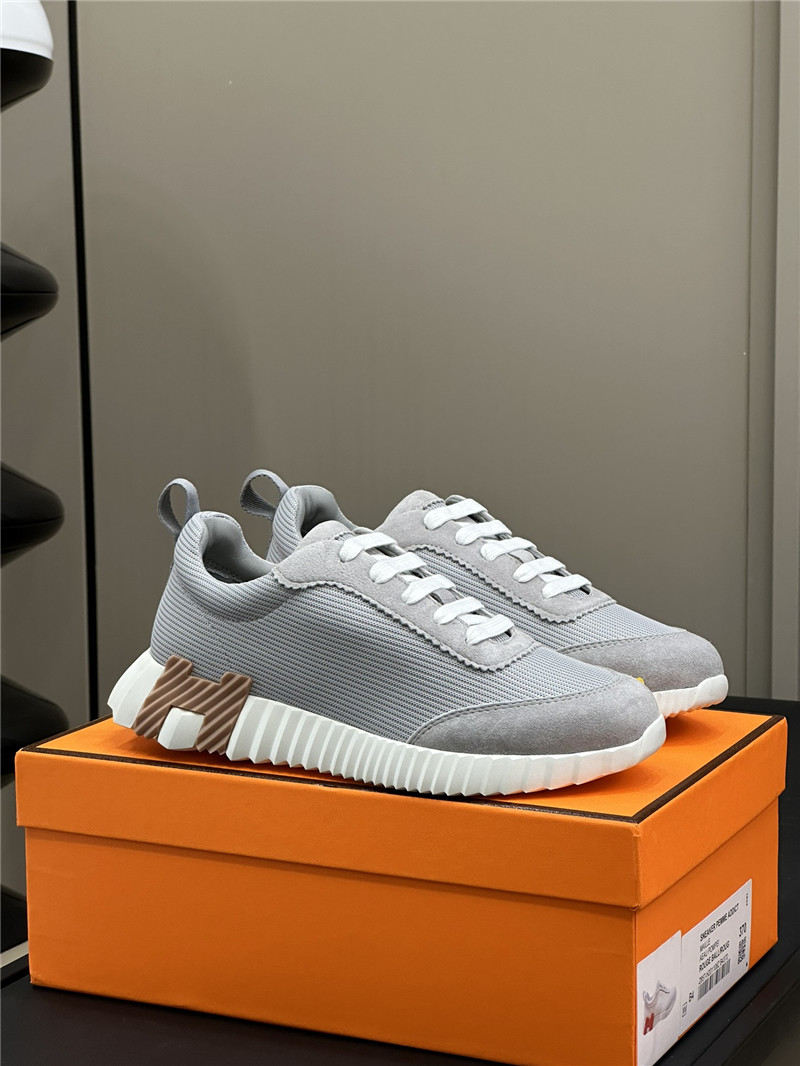 H**me5 women’s bouncing sneakers