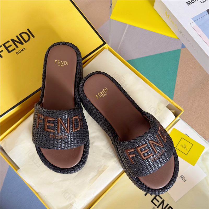 F**di sunshine black platform sandals
