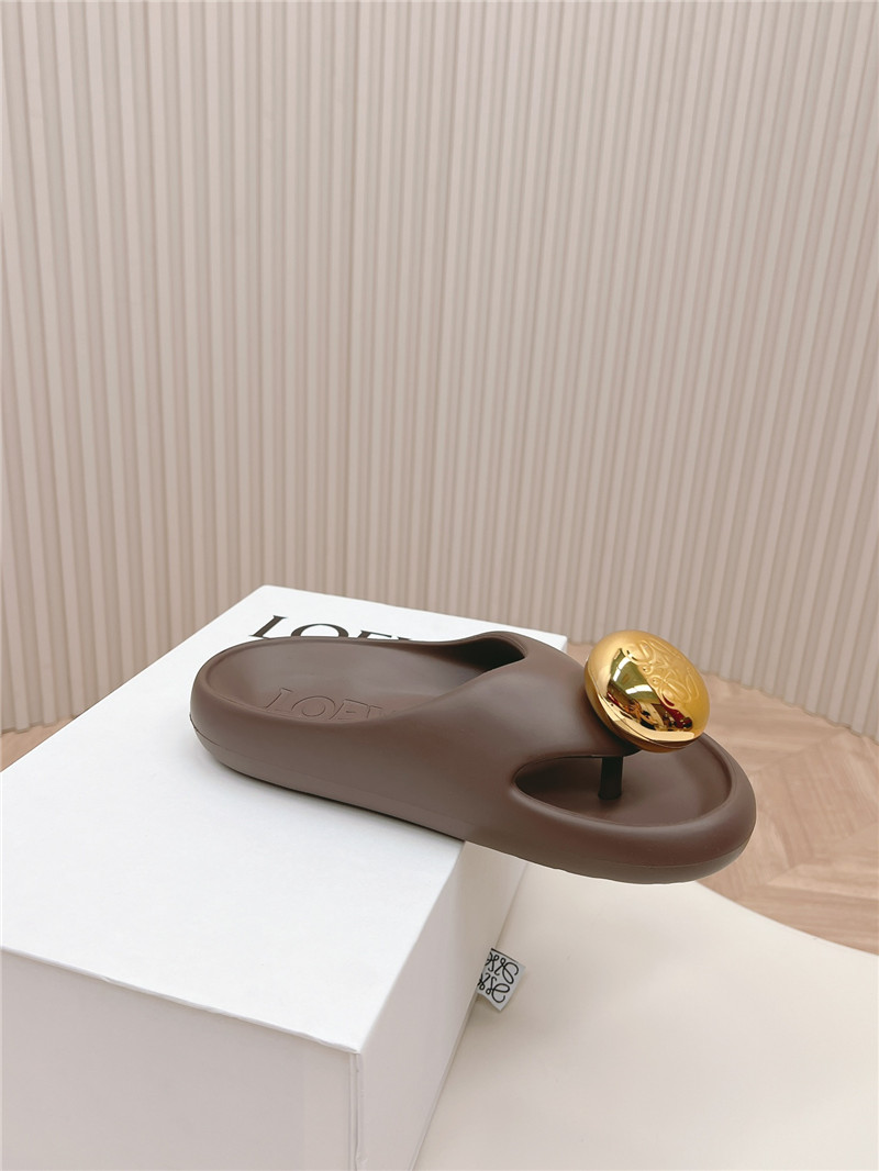 L0ew* bubble thong slide women in brown