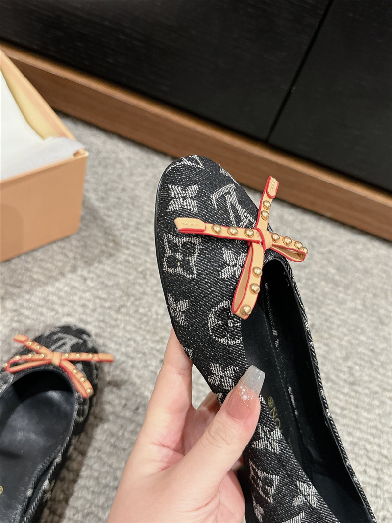 l0vis Vvtt0n nina flat ballerina gray