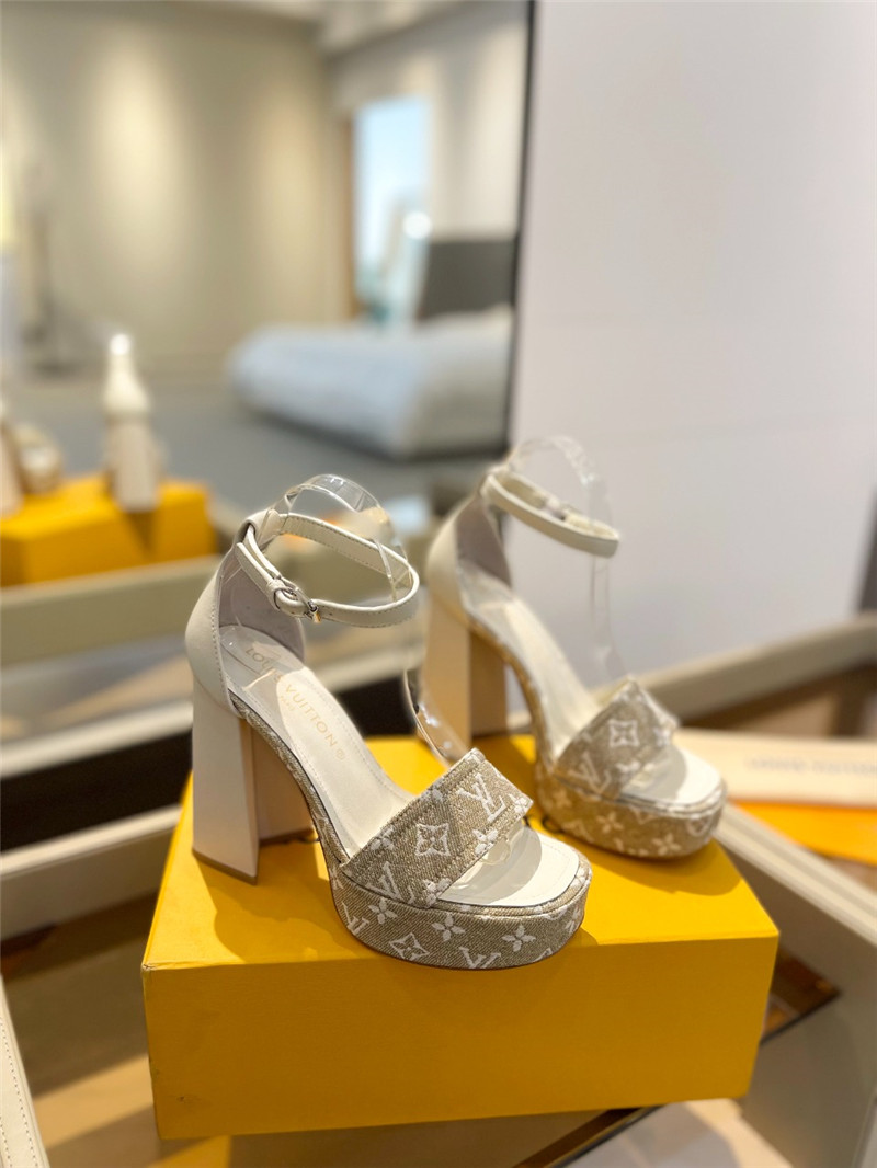 l0vis Vvtt0n monogram jacquard denim platform sandals beige