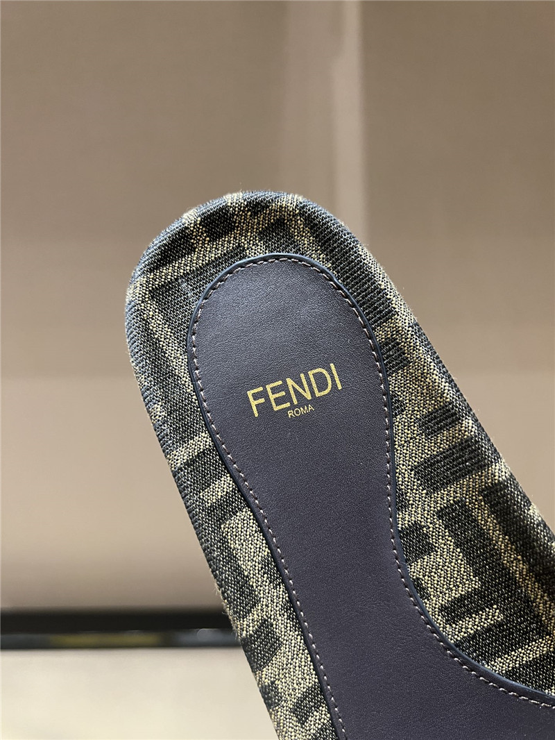 F**di feel ff jacquard slides