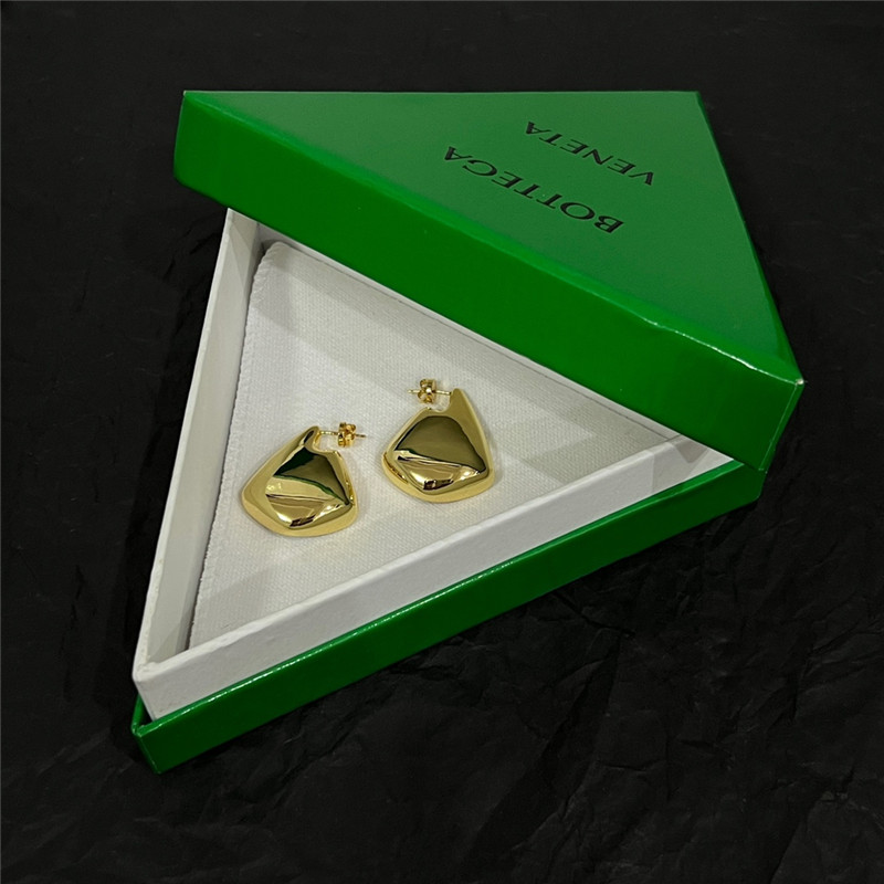 b0tt*ga Ven*ta new earrings