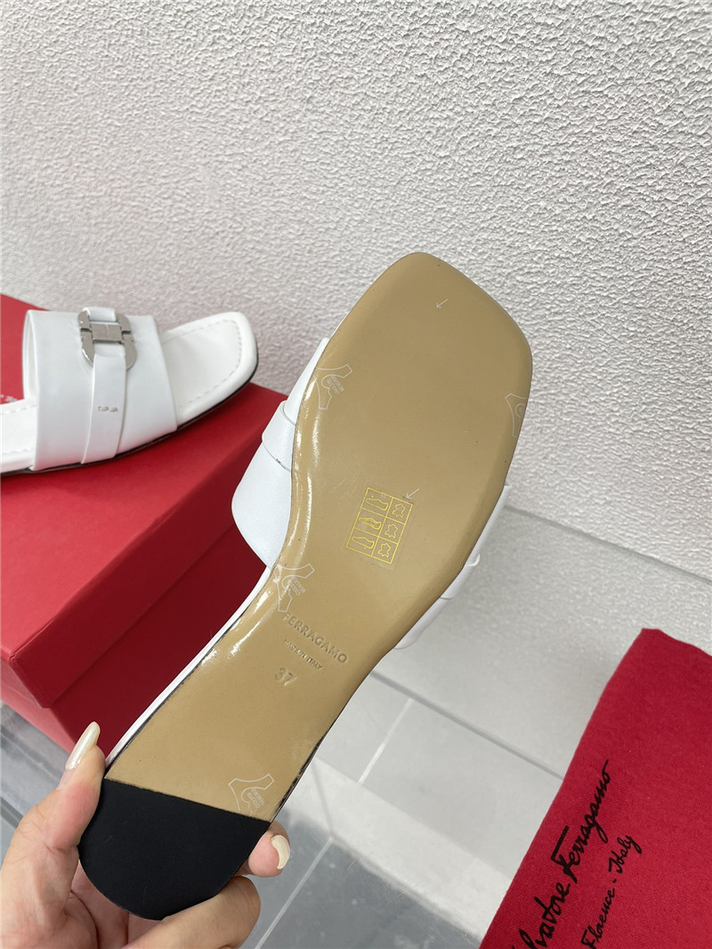 Salvatore Ferragamo flat slides replica shoes