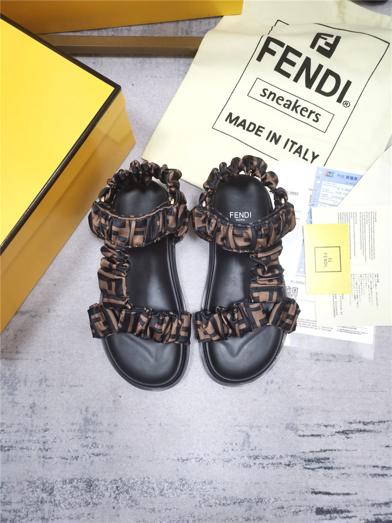 f**di flat sandals ma1s0n Marg*e1a replica shoes