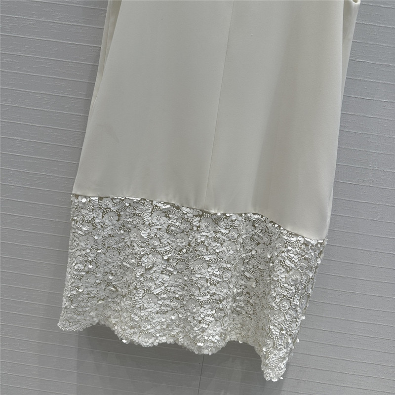 Va1e*ntin0 heavy luxury dress replicas clothes