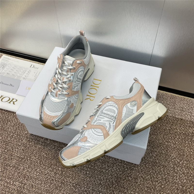 D10r chrono sneakers pink