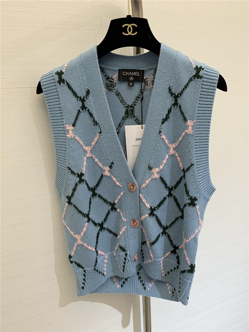 Ch**el knitted   collar vest replica d&g clothing