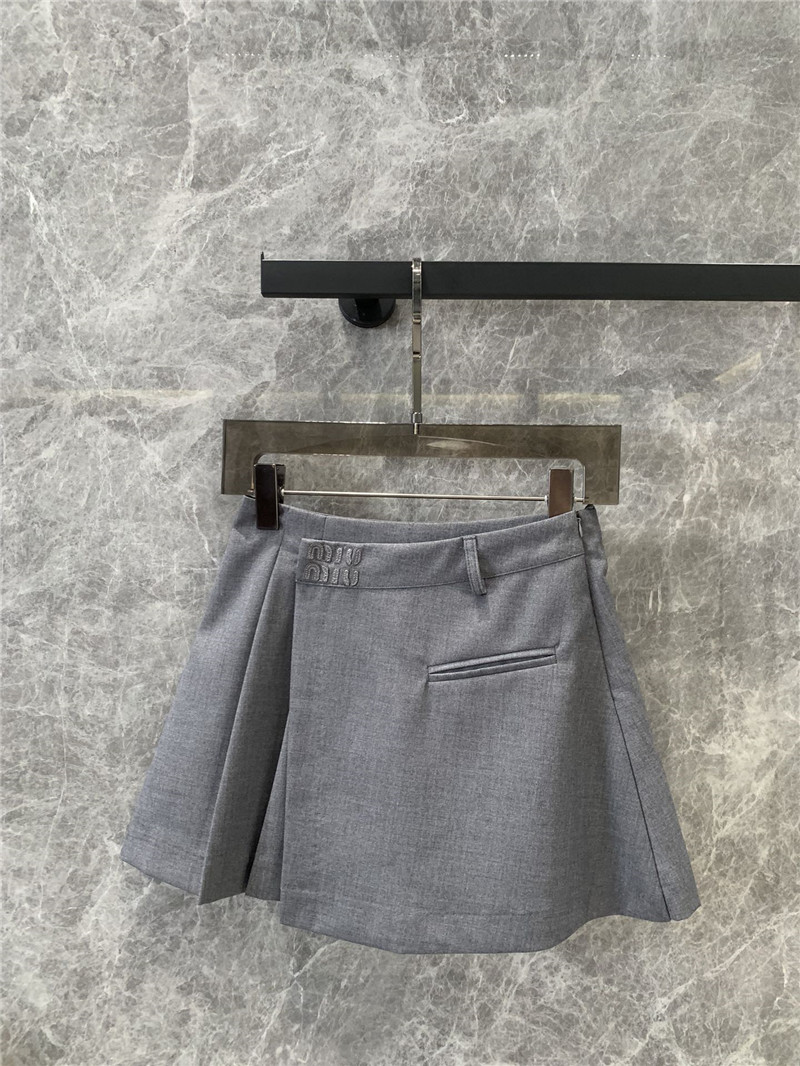 M1um1u alphabet embroidery apron-style pants skirt replica clothes