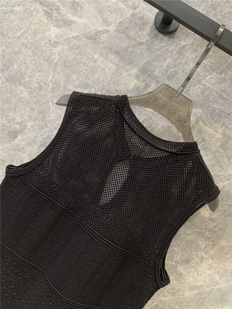 Ce1i*e arc de triomphe hollow knit vest replica clothing sites