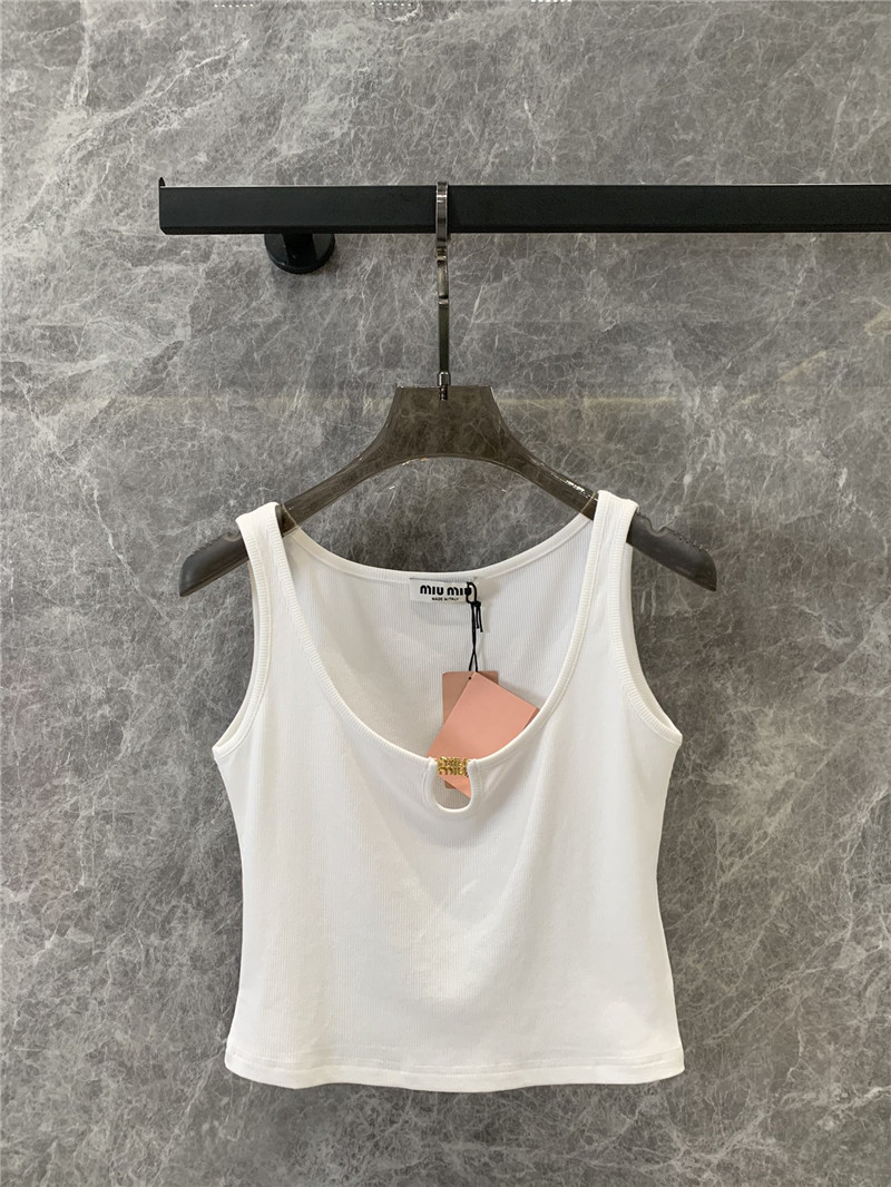 M1um1u letter hardware button hollow vest replicas clothes