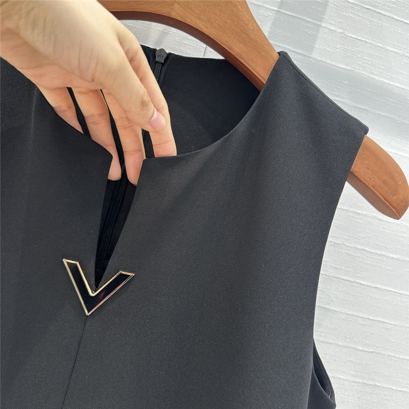 Va1e*ntin0 heavy luxury dress replica d&g clothing