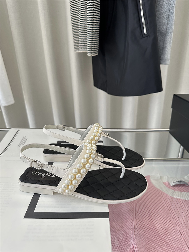 Ch**el quilted t-strap pearls flat sandals black