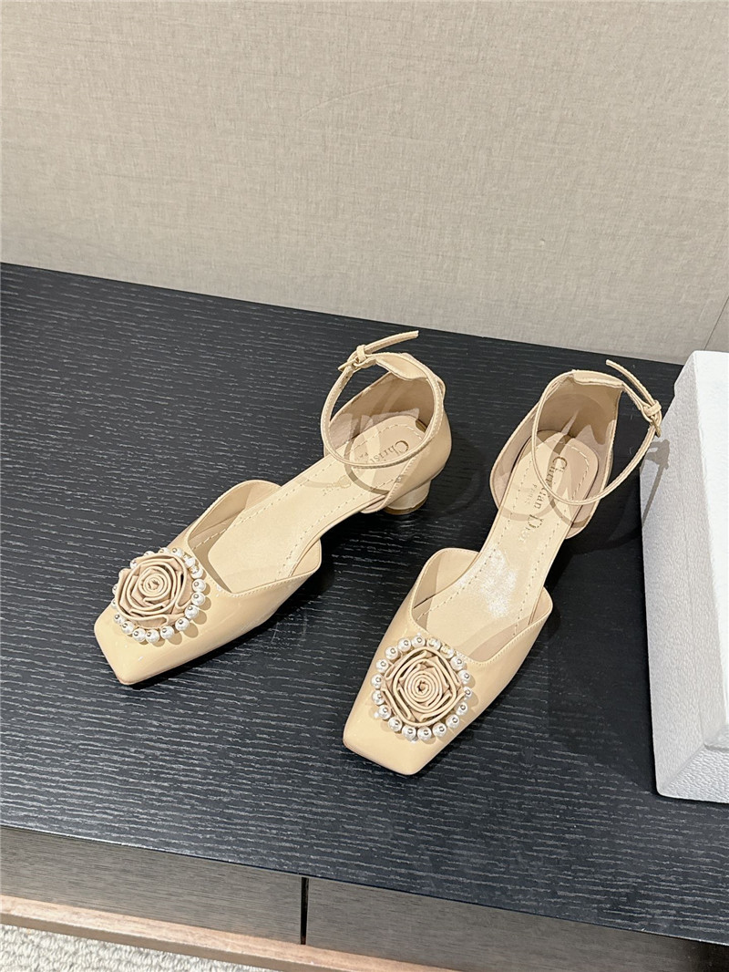 D10r nude patent pearl rose ankle sandals