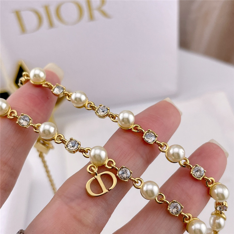 D10r fairy necklace
