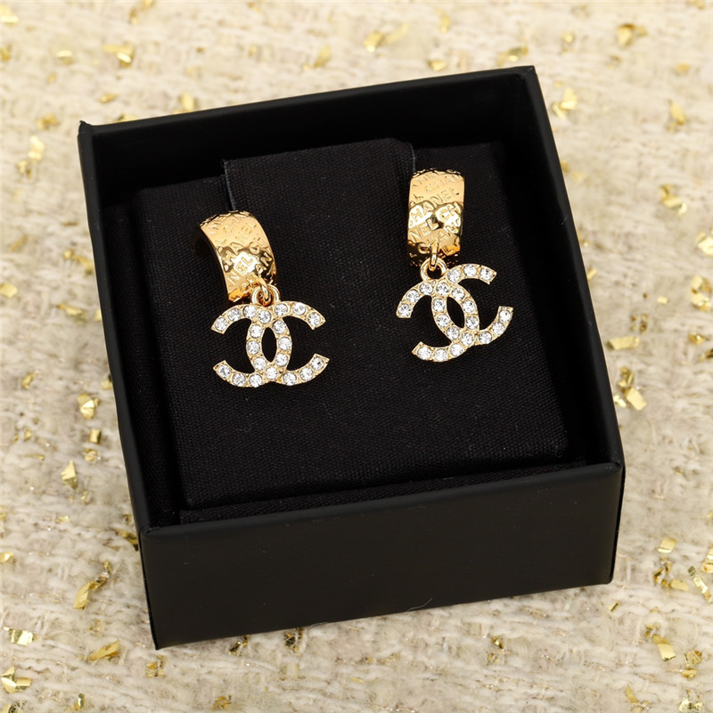 Ch**el letter earrings
