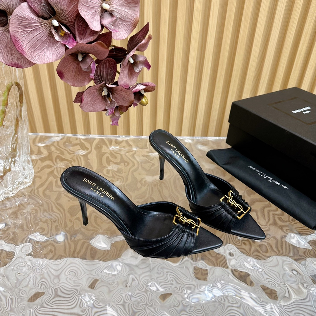 Sa1nt Lau*nt babylone mules in smooth black leather