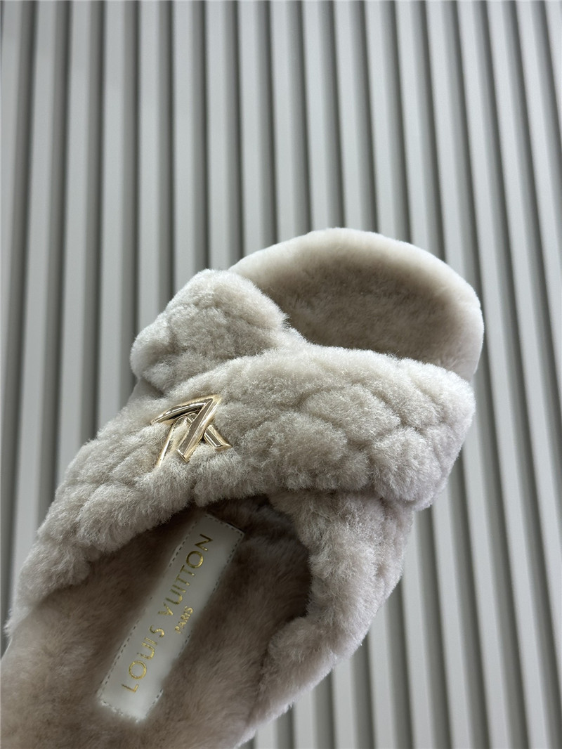 l0vis Vvtt0n lv bliss comfort mule neutral