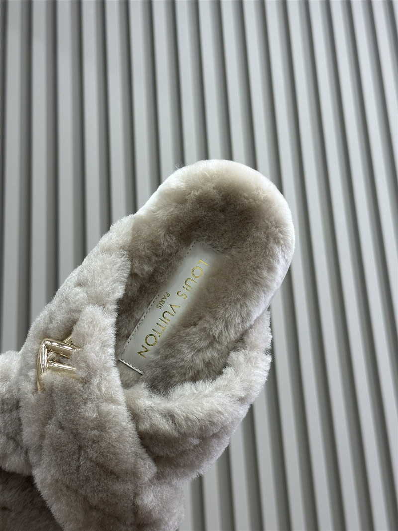 l0vis Vvtt0n lv bliss comfort mule neutral