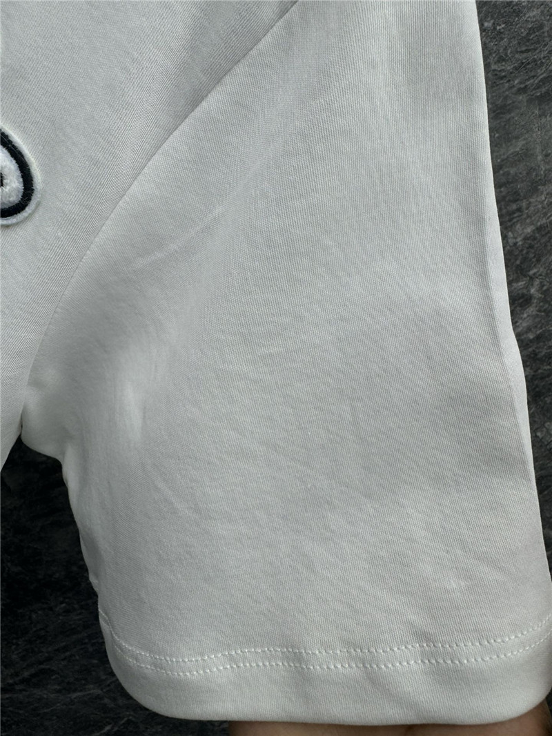 l0vis Vvtt0n lv round neck short sleeve t-shirt replicas clothes