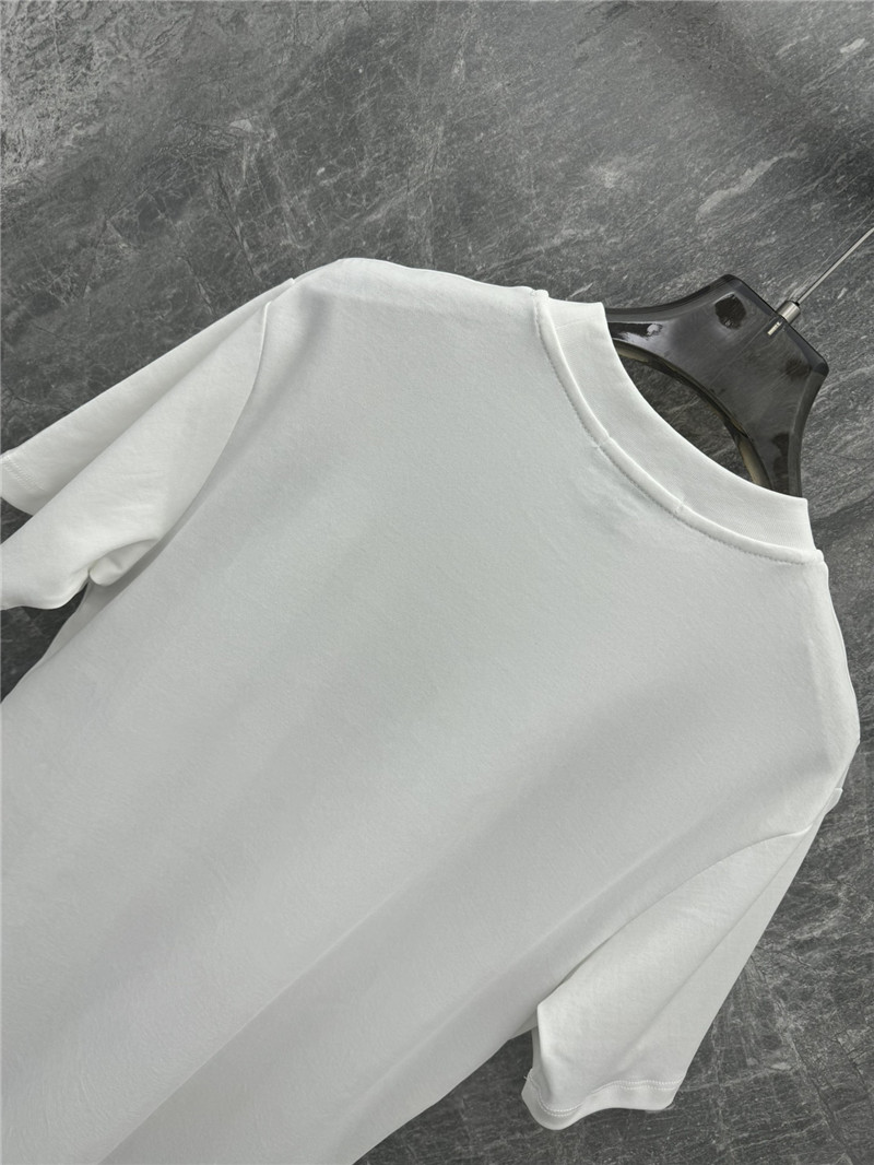 l0vis Vvtt0n lv round neck short sleeve t-shirt replicas clothes