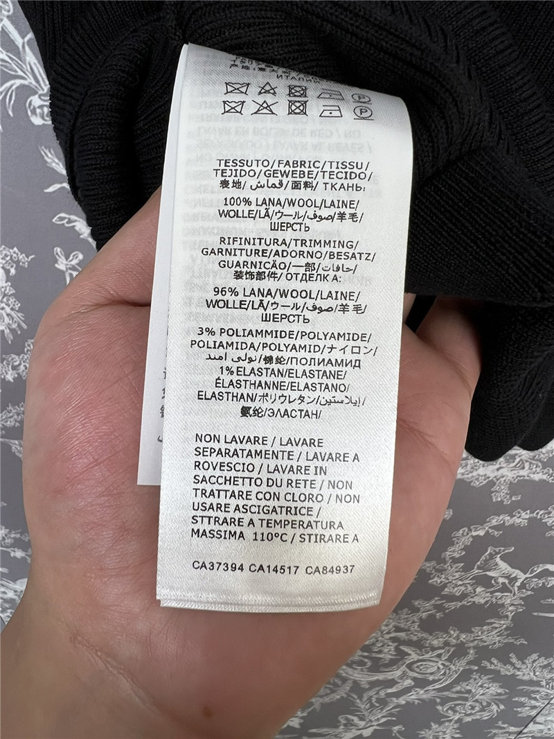 Gvc*1 knitted mid-sleeve bottoming shirt replica clothing sites