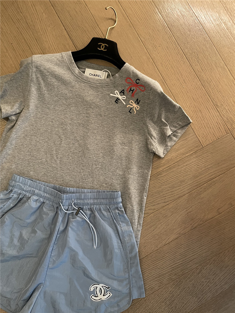 Ch**el short-sleeved replicas clothes with bow print