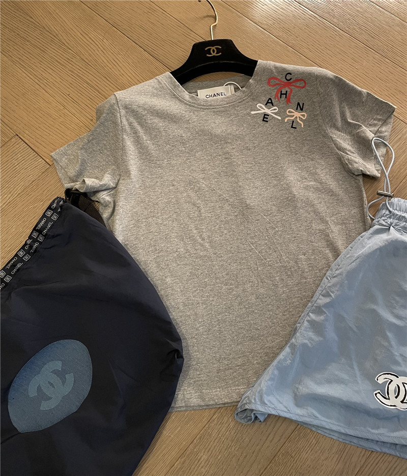 Ch**el short-sleeved replicas clothes with bow print
