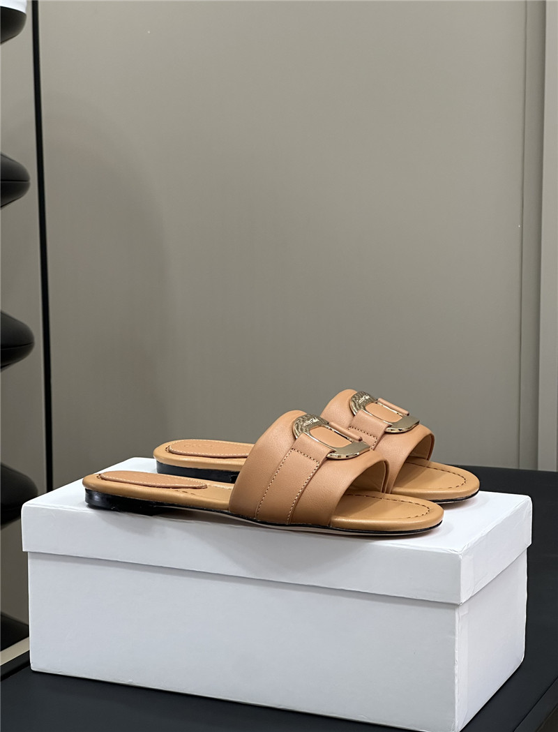 Chloé Buckle Strap Slides in Beige Calfskin
