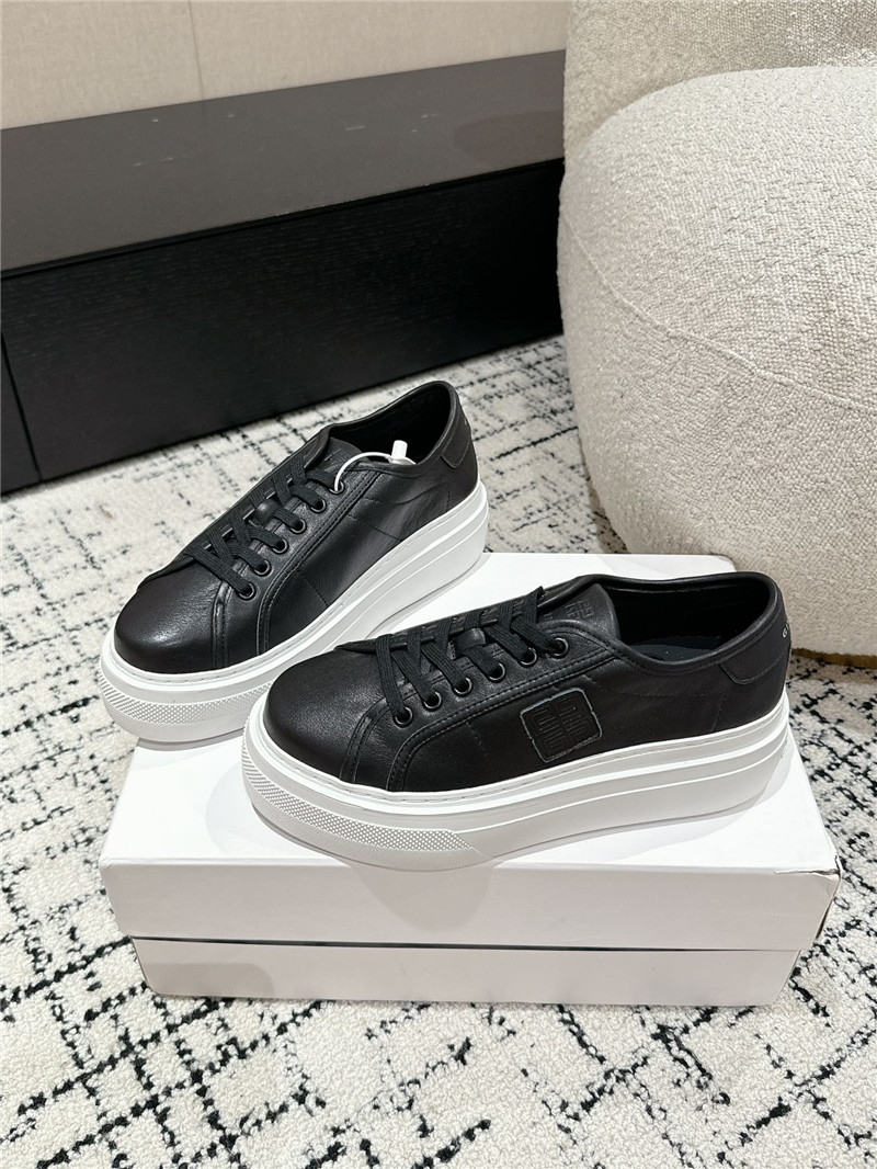 Givenchy City Platform Sneakers in Black