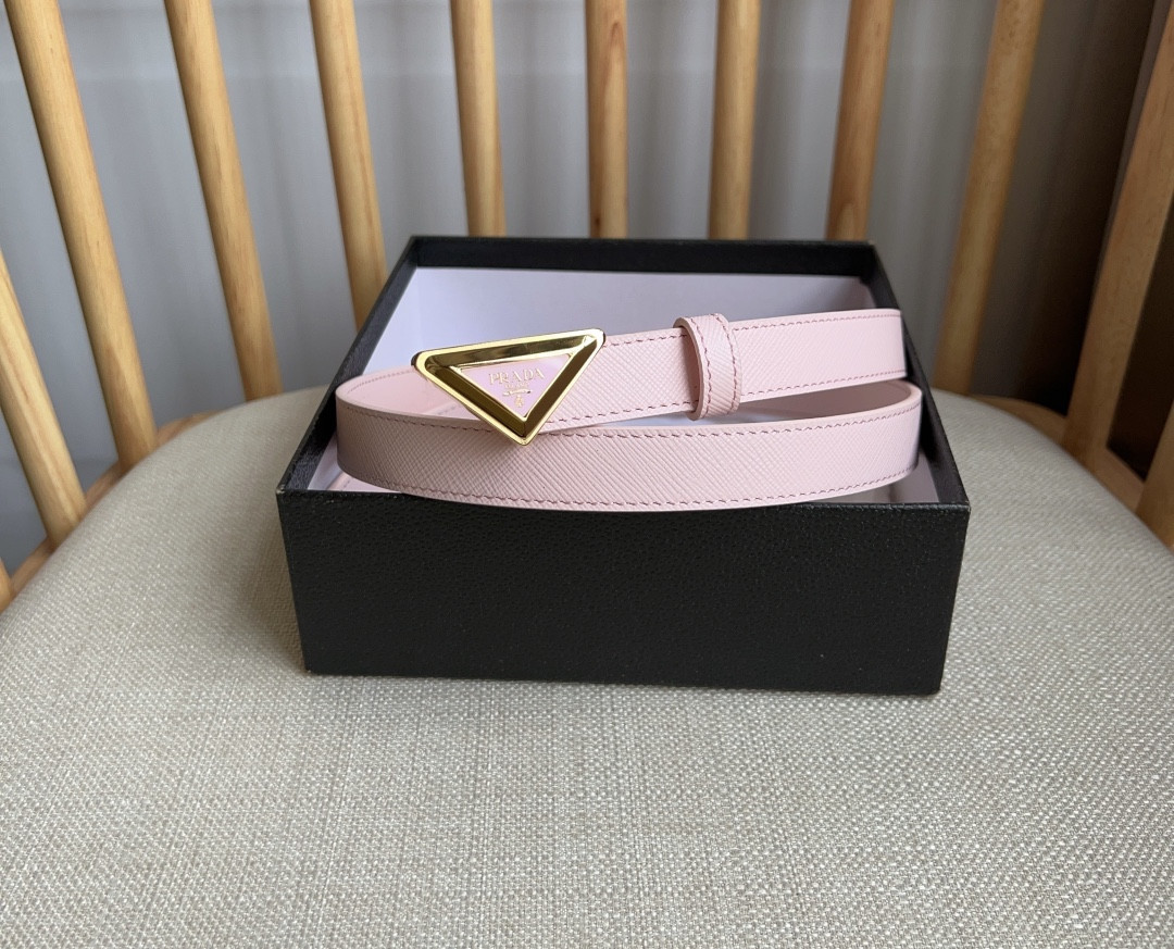 Pra*a triangle logo outline belt