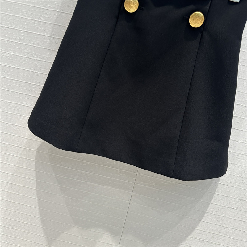 l0vis Vvtt0n lv forged metal button skirt replica d&g clothing