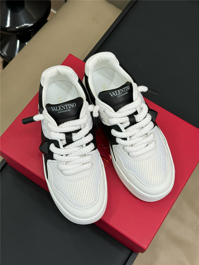 Va1e*ntin0 women one stud xl low top sneakers
