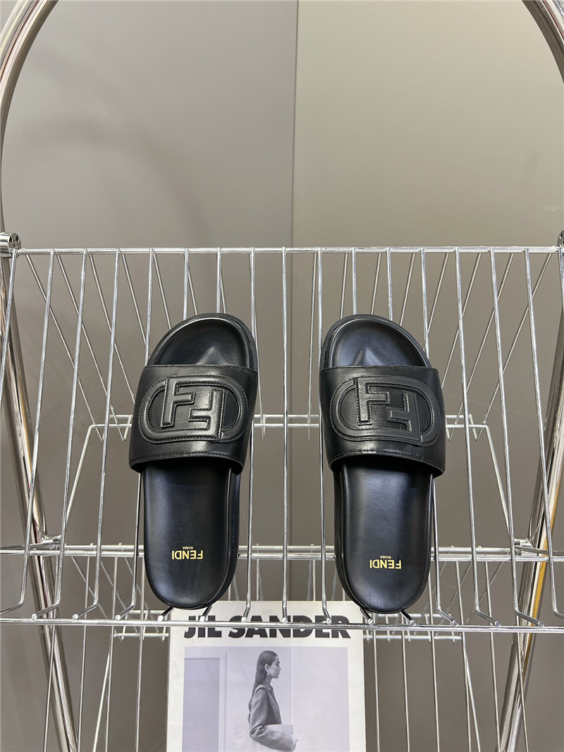 F**di ff baguette leather slides rubber black