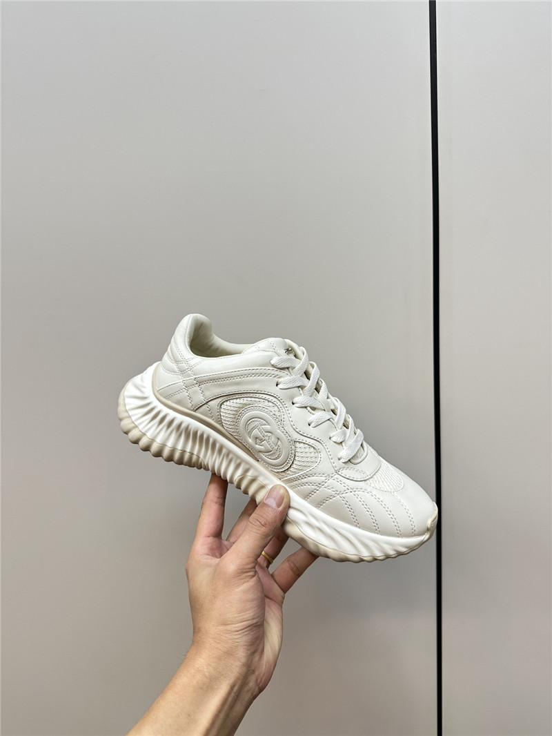 Gvc*1 chunky sneakers white