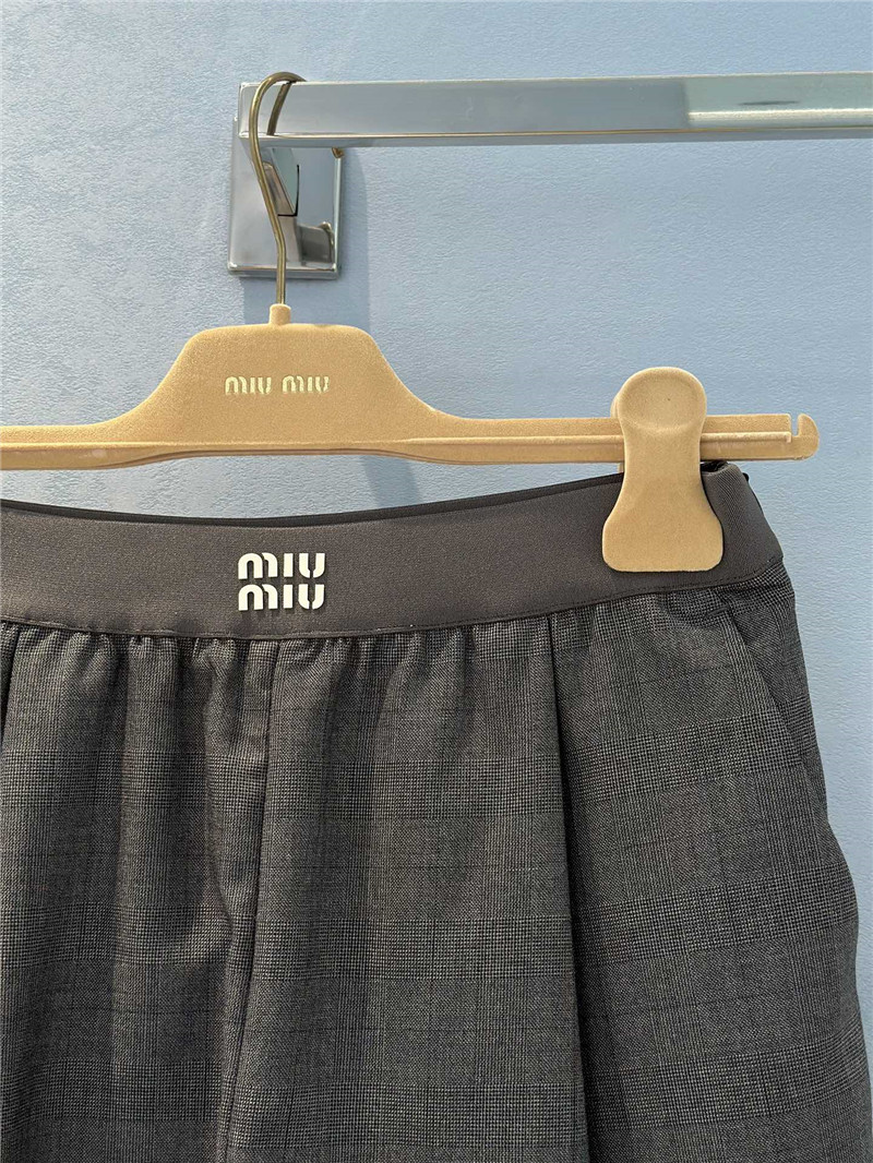 M1um1u dark pattern hem shorts replica clothing sites